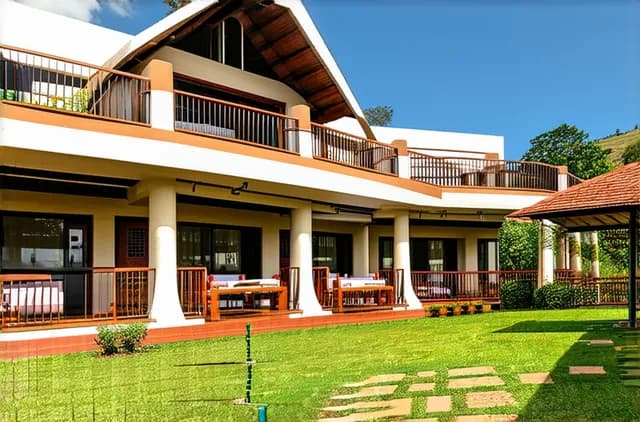 Top Accommodations for Solo Travelers in Arusha