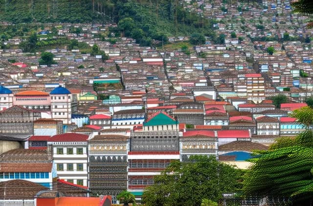 Best Neighborhoods for Solo Travelers in Quetzaltenango