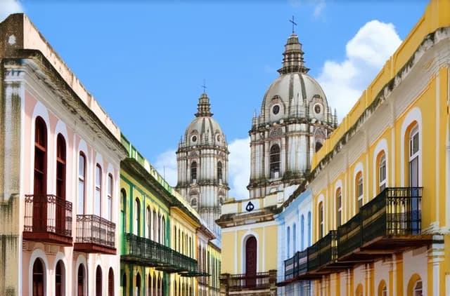 Best Neighborhoods for Solo Travelers in Santiago de Cuba