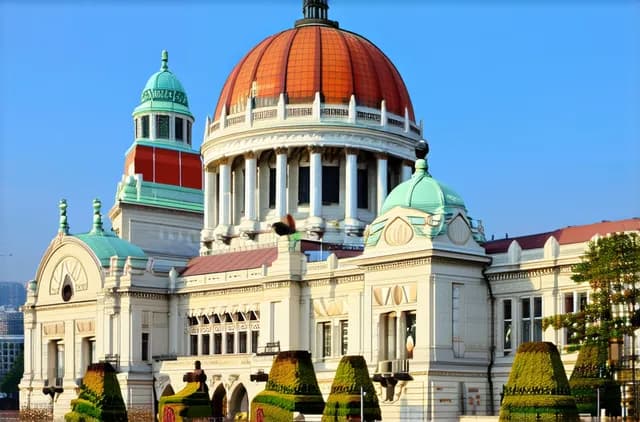 Complete Guide: Bucharest Solo Sightseeing Highlights