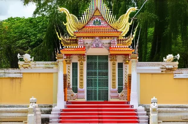 Exploring Cultural Attractions for Solo Travelers in Hua Hin