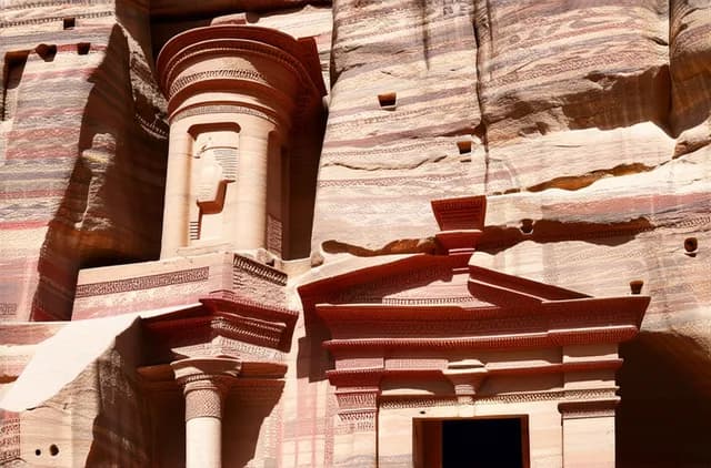 Cultural Experiences for Solo Travelers in Wadi Musa