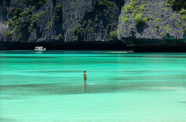 Solo Adventure Activities in El Nido