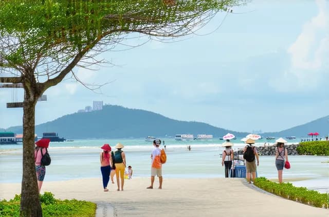 Hua Hin Solo Travel: Budget Tips and Attractions
