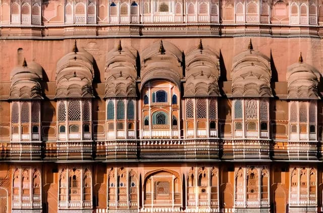 Budget-Friendly Solo Travel Tips for Jaipur