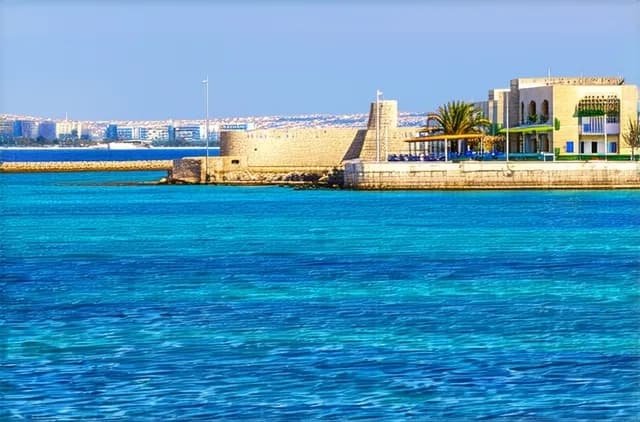 Essential Guide: Larnaka Solo Travel Safety Tips