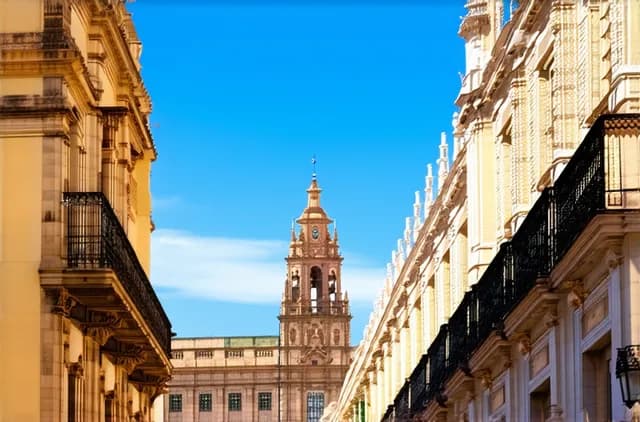 Málaga Solo Travel: Budget Tips for Adventurers