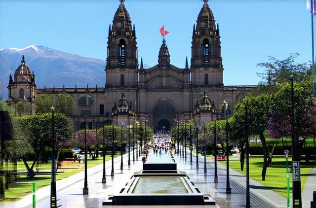 Top Santiago Solo Sightseeing Attractions
