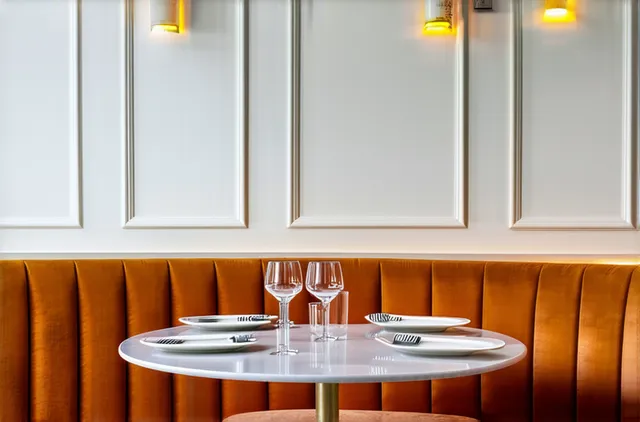 Complete Guide: Solo Dining Experiences in Berlin