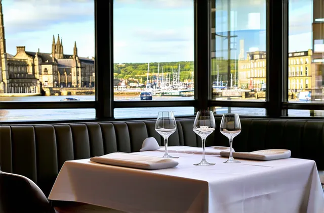 Complete Guide: Solo Dining Experiences in Bristol