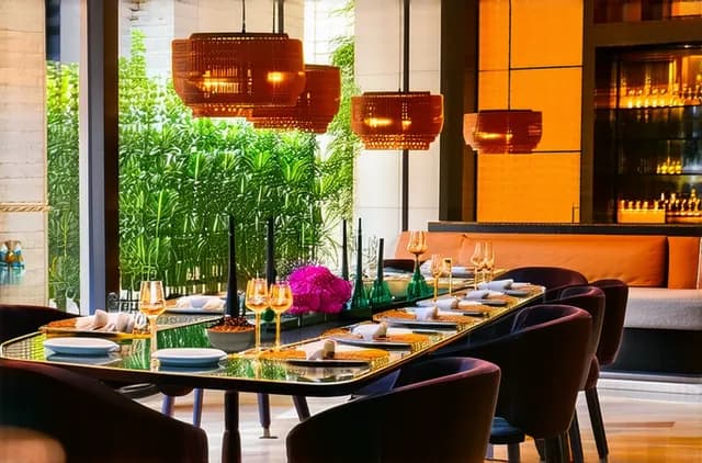 Essential Guide: Solo Dining Experiences in Delhi