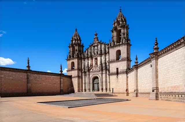 Complete Guide: Solo Travel in Morelia