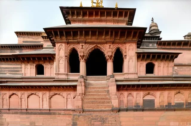 Complete Guide: Solo Travel in Patan