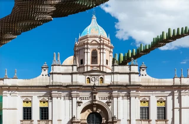 Complete Guide: Solo Travel in Salta