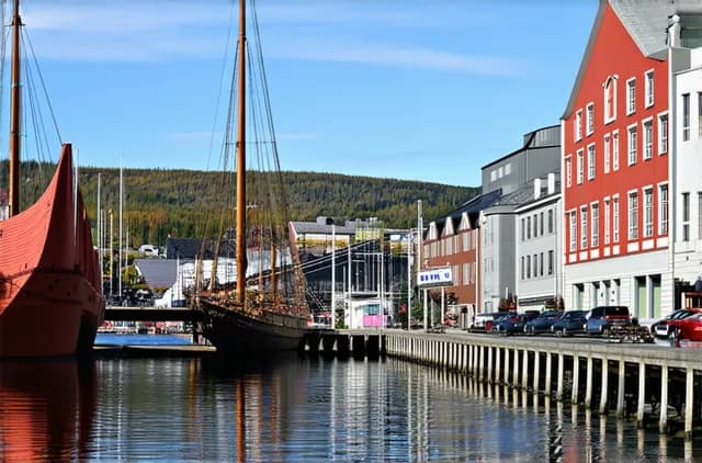 Complete Guide: Top Attractions for Solo Travelers in Trondheim