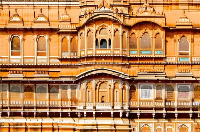 Affordable Udaipur Solo Budget Travel Guide