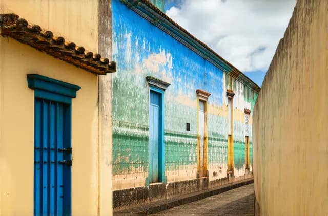 Essential Safety Tips for Solo Travel in Veracruz City