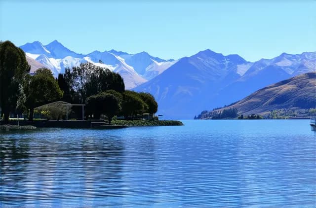 Essential Wanaka Solo Travel Safety Tips