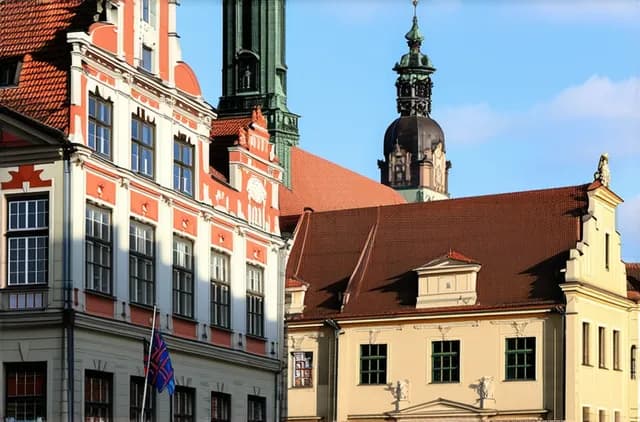 Essential Wrocław Solo Travel Safety Tips