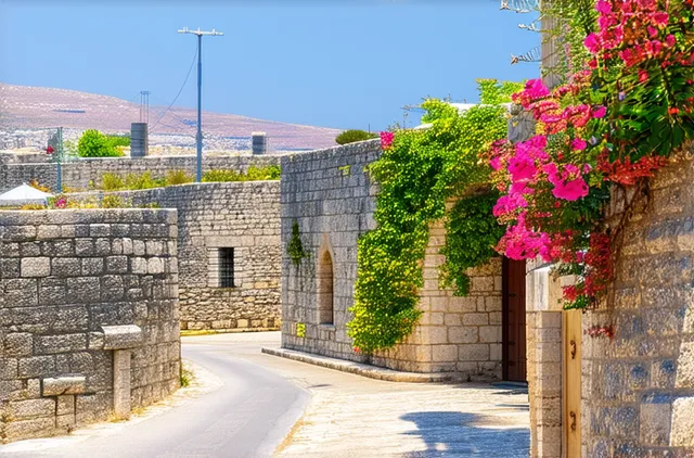 Complete Guide: Best Areas for Solo Travelers in Rhodes Town