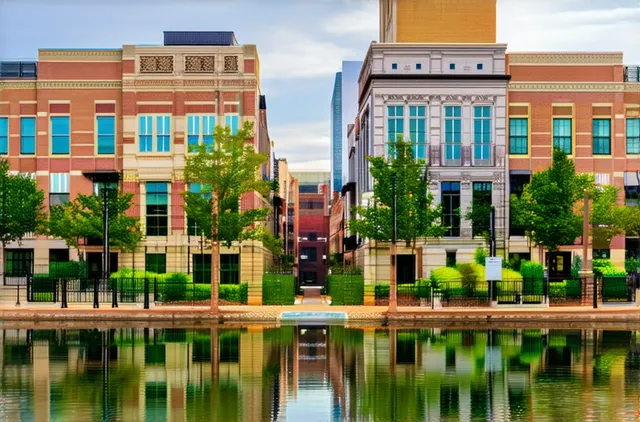 Discover the Best Neighborhoods for Solo Travelers in Fort Worth