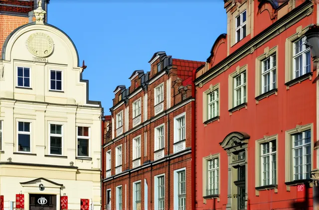 Explore the Best Neighborhoods for Solo Travelers in Poznań