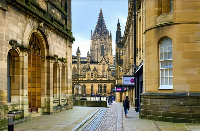 Cultural Experiences for Solo Travelers in Newcastle