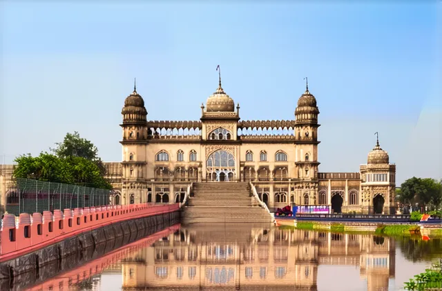 Complete Guide: Hyderabad Solo Travel Safety Tips