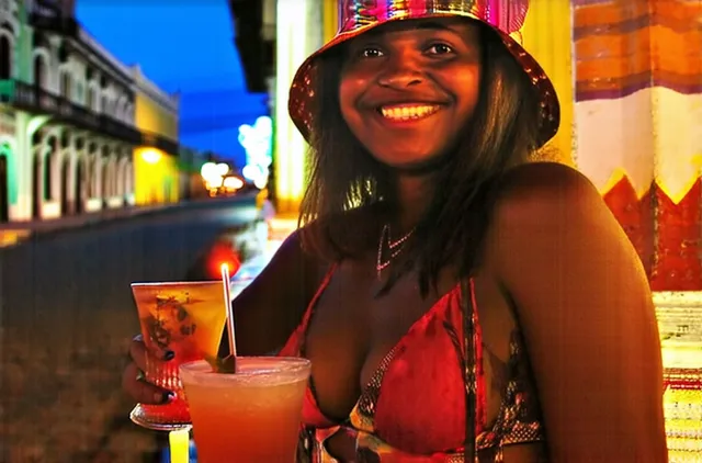 Unforgettable Nightlife Experiences for Solo Travelers in Santiago de Cuba