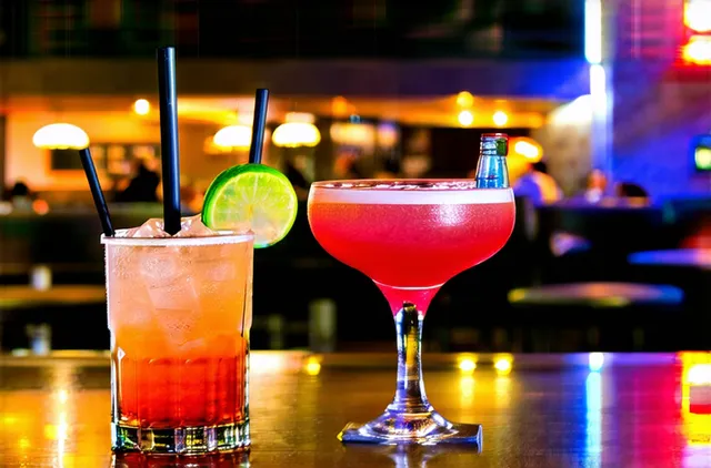 Solo Traveler’s Guide: Nightlife in San José