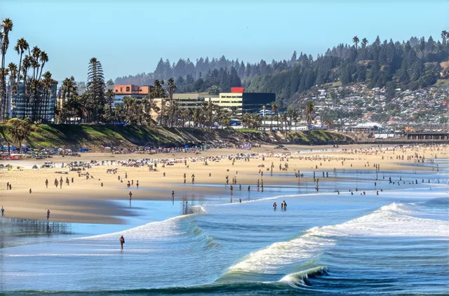 Santa Cruz Solo Budget Travel Advice