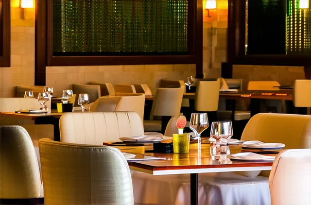 Complete Guide: Solo Dining Experiences in Khartoum