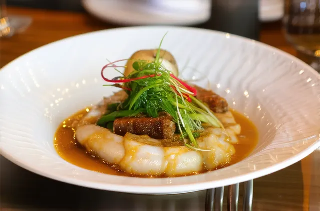 Solo Dining Experiences in Kota Kinabalu