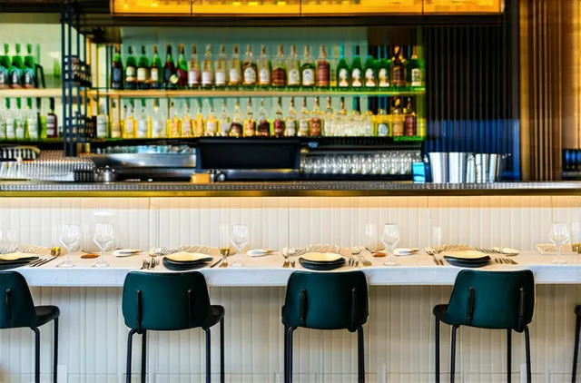 Ultimate Guide: Solo Dining Experiences in Oakland