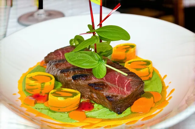 Solo Dining Experiences in Port Louis: A Complete Guide