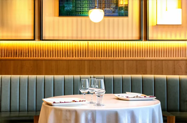 Solo Dining Guide: Best Options in Aberdeen