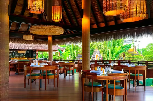 Solo Dining Options in Ayutthaya: A Food Lover’s Guide