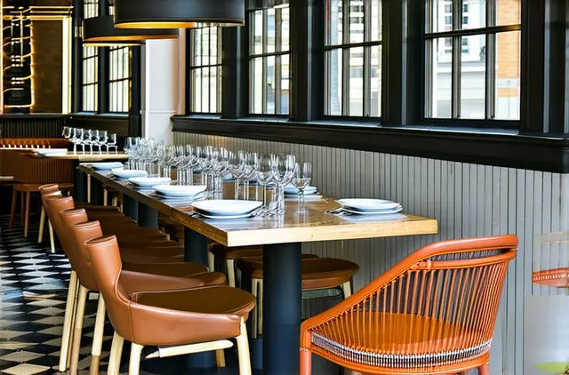 Ultimate Guide: Solo Dining Options in Ghent