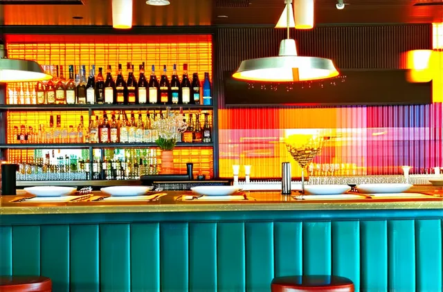 Complete Guide to Solo Dining Options in Houston