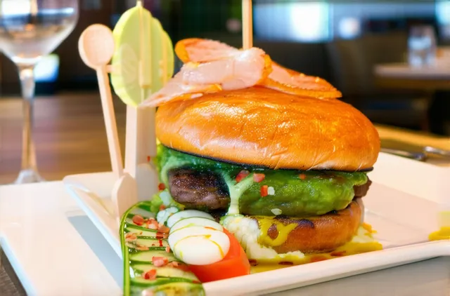 Discover Solo-Friendly Dining Experiences in Lima