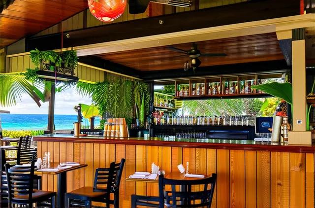 Solo-Friendly Dining Spots in Kailua-Kona