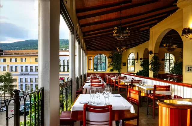 Solo-Friendly Restaurants in Plovdiv: Dine Alone Delightfully