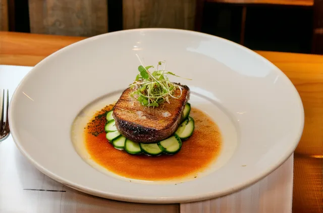 Solo-Friendly Restaurants in Richmond: Top Picks