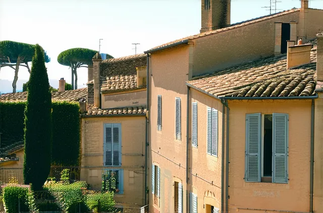 Complete Guide: Solo Travel in Aix-en-Provence