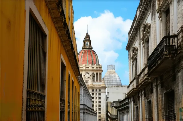 Complete Guide: Solo Travel in Havana