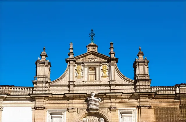 Complete Guide: Solo Travel in León