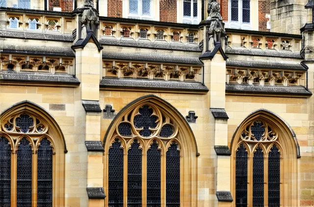 Top Historical Sites for Solo Travelers in York