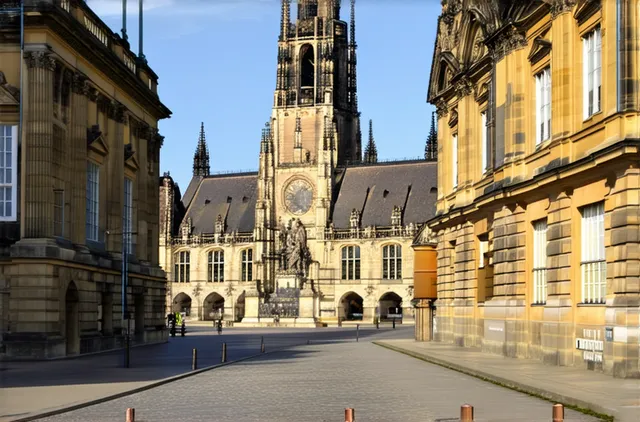 Top Sightseeing Spots for Solo Travelers in Dresden