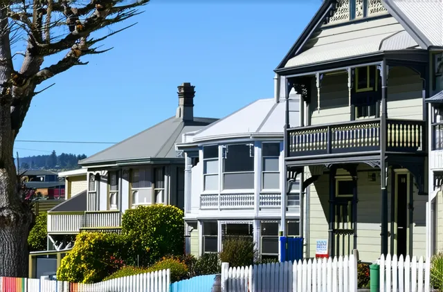 Best neighborhoods for solo travelers in Christchurch
