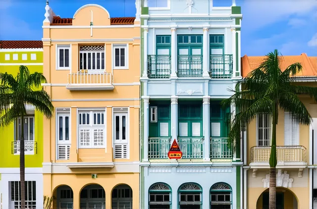 Best neighborhoods for solo travelers in Male
